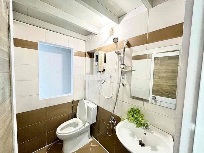 Cho thuê DUPLEX MỚI, CỬA SỔ TRỜI, VIEW ĐẸP, 30m2, Ngay NGUYỄN THỊ THẬP