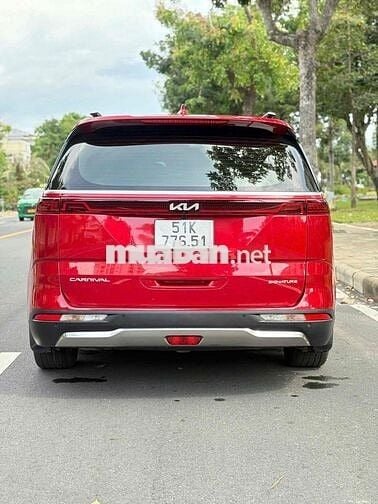 Kia Carnival 2023 Signature 2.2D - 53333 km
