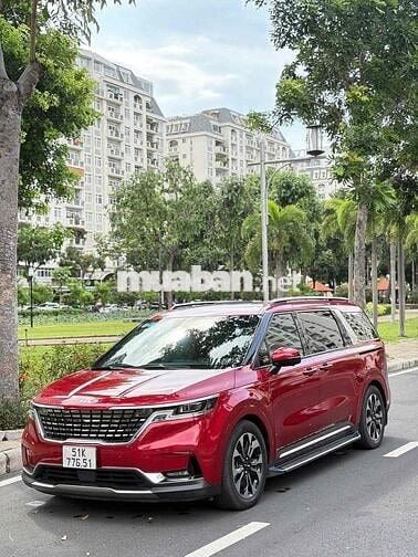 Kia Carnival 2023 Signature 2.2D - 53333 km