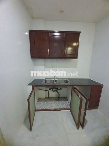 PHÒNG 30M2 - BÌNH THẠNH_ GẦN NGÃ TƯ HÀNG XANH - UTH-UEF-HUTECH-FTU