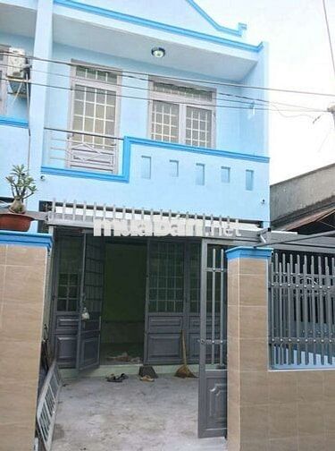 Cho thuê nhà ngã tư ga dt 4x15k 3 phòng ngủ