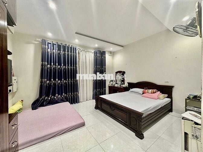 LIỀN KỀ LOUIS CITY ĐẠI MỖ -100M-5 TẦNG-GARA-VỈA HÈ-VIEW VƯỜN HOA -VIP