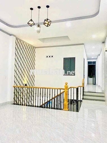 EM Bán nhà một trệt một lầu thiết kế theo phong cách hiện đại. Kp3a Tr
