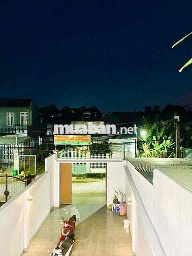 EM Bán nhà một trệt một lầu thiết kế theo phong cách hiện đại. Kp3a Tr