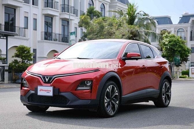 VinFast VF6 2025 - 11000 km