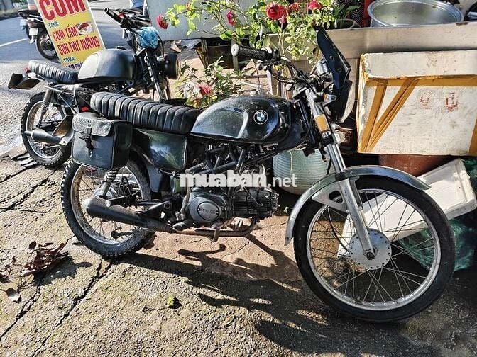 Win Detech cafe racer tracker