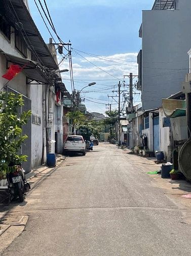 Nhà Mới 879 Hương Lộ 2 - Xây 2 Lầu 4 x 16m Hẻm nhựa 7m Thông