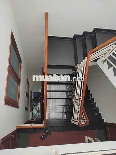 BÁN NHÀ NGỌC TRINH ĐƯỜNG 51 - PHƯỜNG TÂN QUY - QUẬN 7 - HXH QUAY ĐẦU