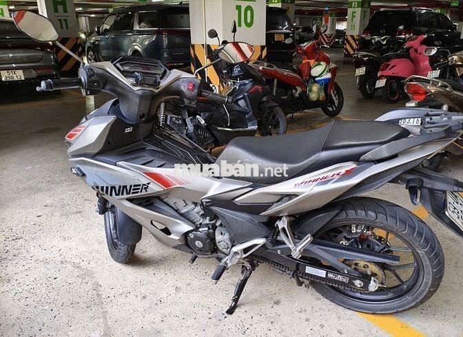 Xe honda Winner X new 96%