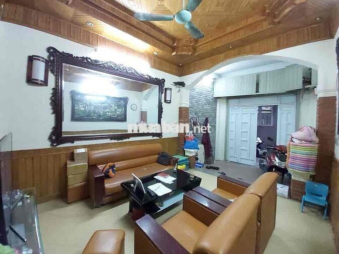 NHỈNH 5 TỶ – NHÀ 5 TẦNG DÂN XÂY TUYỆT ĐẸP – TRUNG TÂM NGUYỄN TRÃI – VĂ