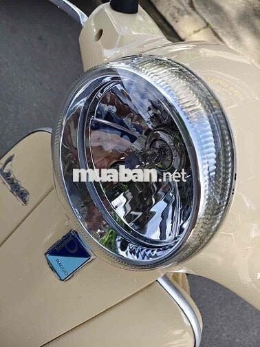 Vespa FI 3vie . 213 biển sg ngay chủ ký xe cọp