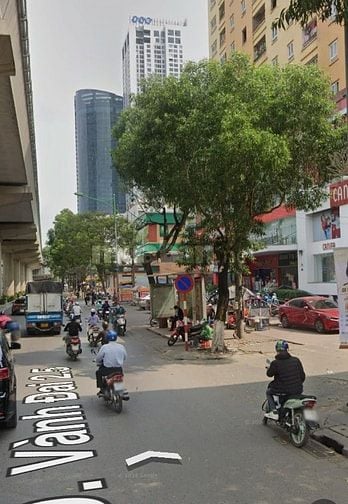 Mặt Phố Cầu Giấy Kinh đô Thời trang, Thiên đường ẩm thực, toà nhà đỉnh