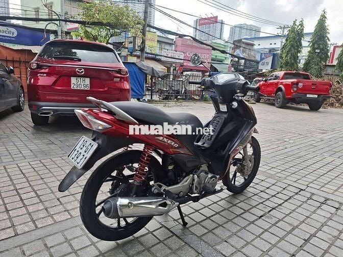 Xe suzuki Axelo nguyên gin