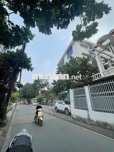 Chính Chủ Bán Mảnh Đất 60m ở Long Biên Siêu Đẹp Ngõ Thông Ô Tô Tránh