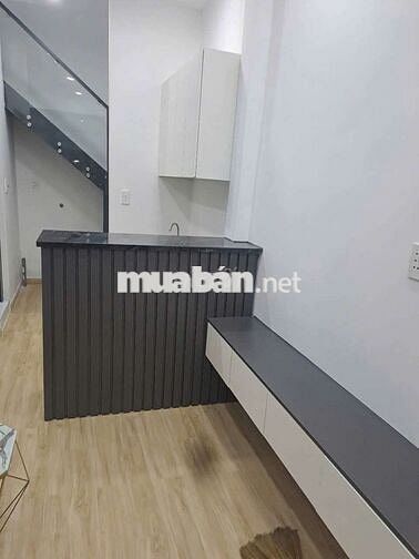 Nhà shr hoàn công Trần Xuân Soạn ban công Tân Hưng Quận 7
