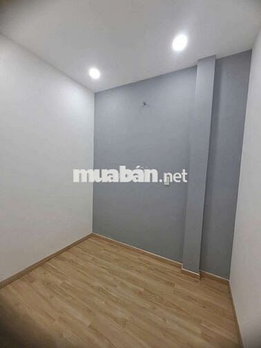 Nhà shr hoàn công Trần Xuân Soạn ban công Tân Hưng Quận 7