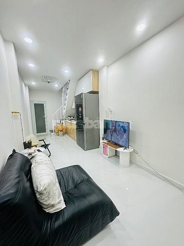 Nhà HXH Nguyễn Thượng Hiền, BT, DT 20,3m², 1 trệt 1 lầu , giá 3,45 tỷ.