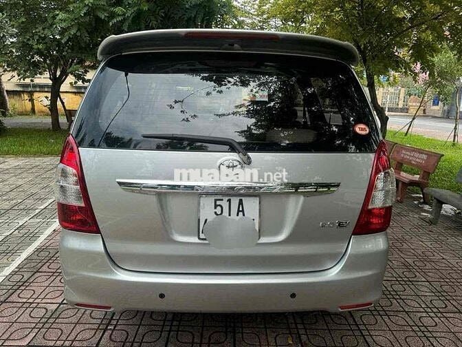 Toyota Innova 2013 E - 72000 km