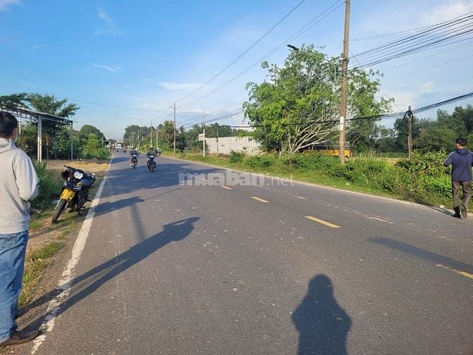 223m2 có thổ cư. Mặt tiền HL1. Đất phường Gò Dầu. 1,6 tỷ TL