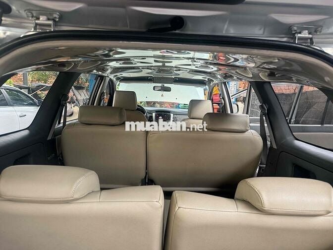 Toyota Innova 2013 E - 72000 km