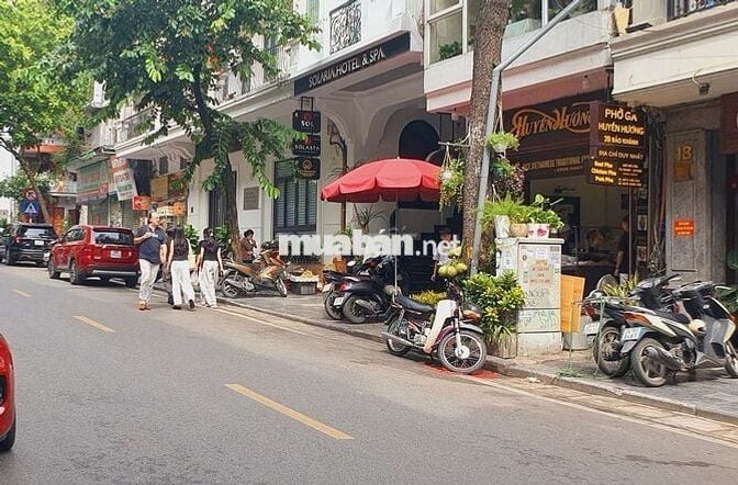 Bán Nhà Lô Góc View Hồ Gươm Bảo Khánh Hoàn Kiếm 7 tầng 135.5 Tỷ