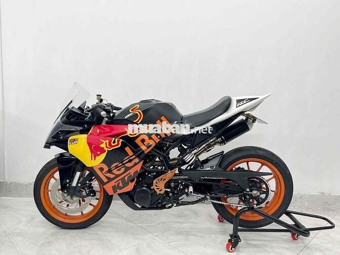 KTM 390