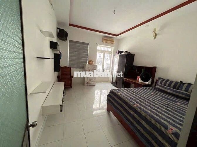 Bán nhà full nội thất; 60mv; 2tầng; Kề Nguyễn Thị Thập; Quận7; 3.xx tỷ