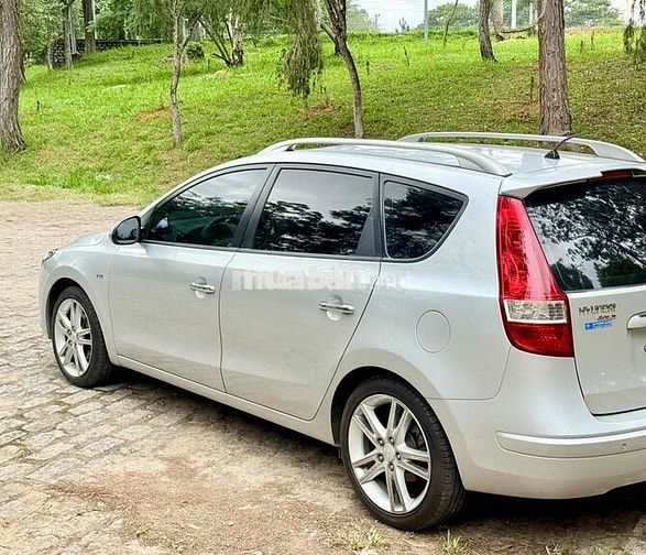 Hyundai i30CW FullOption nhập khẩu Korea Giá tốt