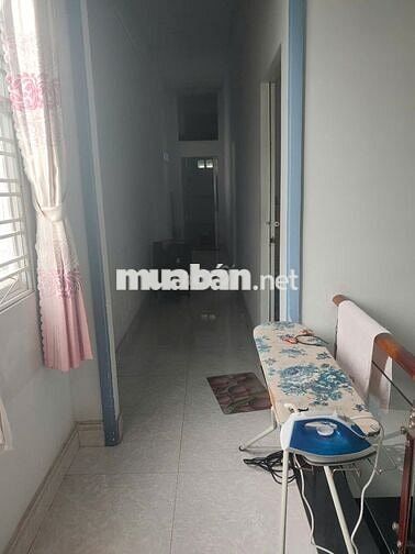 150m2, tầng1": 1pkhách1păn+bếp+tolet,lầu bankong P.khách 2.P.ngủ,tolet