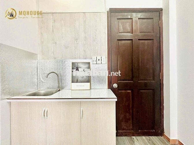 BANCOL CỰC RỘNG - FULL NỘI THẤT - 40m2 - NGAY HUTECH/UEF/HIU/GTVT/FTU