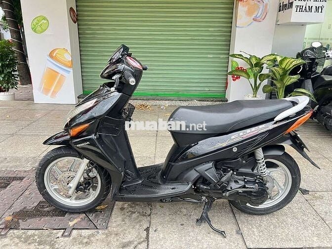 Honda click 2010 mới 90% Bstp chính chủ