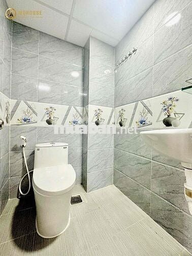 BANCOL CỰC RỘNG - FULL NỘI THẤT - 40m2 - NGAY HUTECH/UEF/HIU/GTVT/FTU