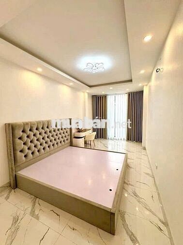 Bạn em cần bán nhà 5t,35m tại Nguyễn Viết Xuân,Hà Đông,thag máy chỉ 8t