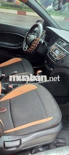 Huyndai I20 sx 2015 Active 1.4 AT - 90000 km