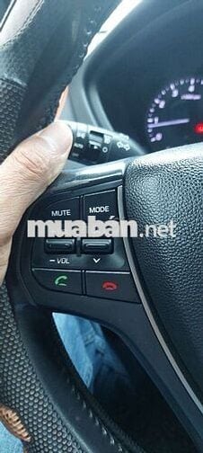 Huyndai I20 sx 2015 Active 1.4 AT - 90000 km