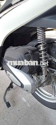 Shvn 160 trắng tỉnh xe đẹp zin 100% chưa dặm tút