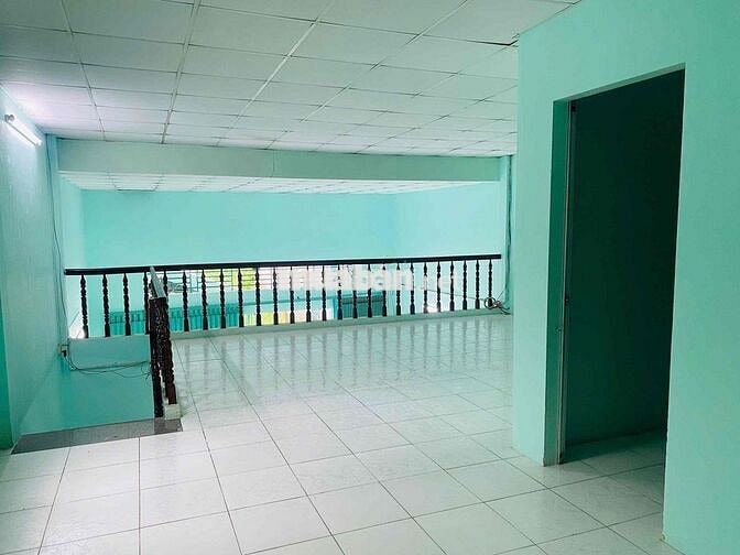 Cho thuê nhà trệt lửng 3 phòng ngủ hẻm đường Tầm Vu gần 30 tháng 4