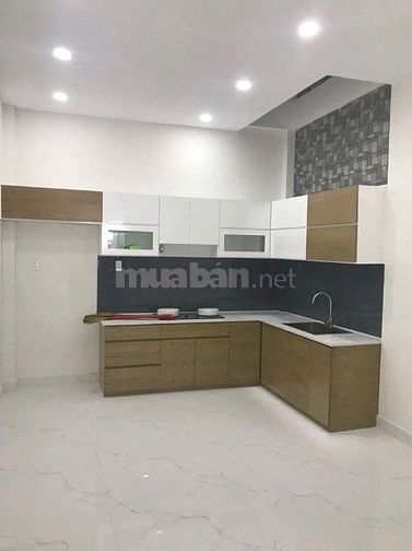 ĐỊNH CƯ CANADA! BÁN  NHÀ CHÍNH CHỦ 2t550, DT 57m2 đường TRẦN KHẮC TRÂN