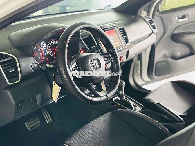 Honda city 2022 RS 1.5 AT - 23000 km
