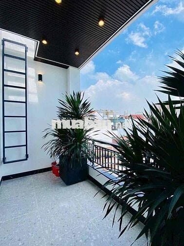 SIÊU PHẨM CAO TẦNG PHONG CÁCH HIỆN ĐẠI NGAY THỊ TRẤN HÓC MÔN GIÁ RẺ