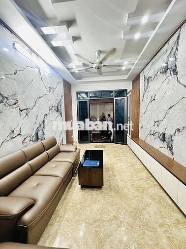 HIẾM LÔ GÓC NHÀ ĐẸP HỒ TÙNG MẬU 36M2X5T ĐẤT THỊNH GIÁ 8,3 TỶ