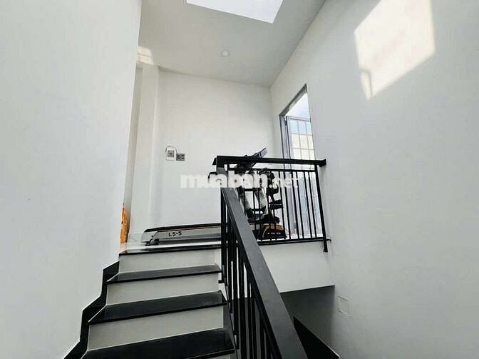BÁN NHÀ TÂN PHÚ - HẺM KINH DOANH TÔ HIỆU - 4X18 - GIÁ CHỈ 10TỶ NHỎ TL