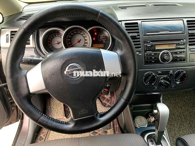 Em cần bán Nissan Tiida 1.6 nhập nhật cuối 2009