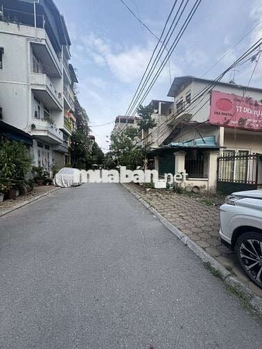 BÁN ĐẤT - TT TRÂU QUỲ - HÀ NỘI - ĐƯỜNG 6m - MT 6m - CẠNH NÔNG NGHIỆP