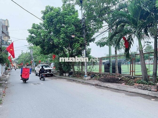 131m Đông Mỹ - Thanh Trì , Diện tích rộng - Ở Sướng ( 80tr/m )