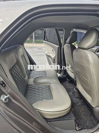 Kia 2014 Van 1.0 AT - 96000 km