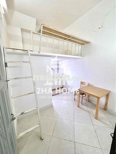 MỚI XÂY CÓ BẾN XE BUÝT QUA TRƯỜNG GIÁ RẺ
