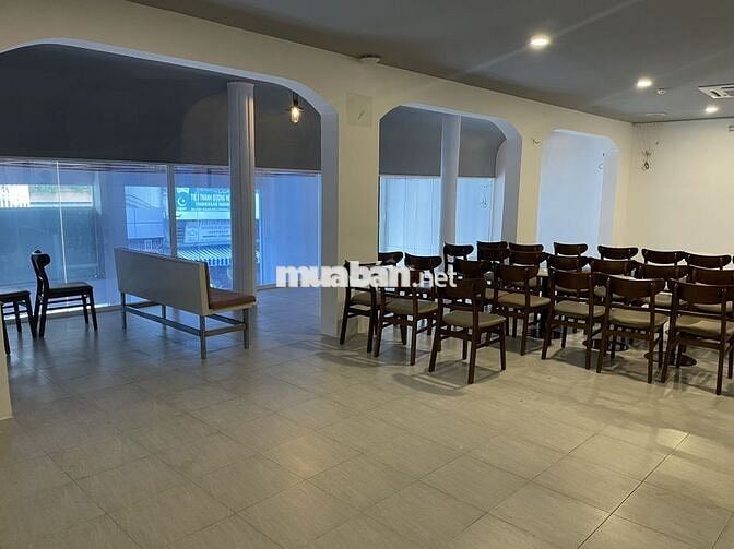CHO THUÊ MT NGANG 15MX15 NGAY TRUNG TÂM QUẬN 3 LÊ VĂN SỸ - 3 LẦU