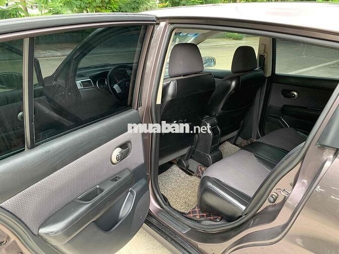 Em cần bán Nissan Tiida 1.6 nhập nhật cuối 2009