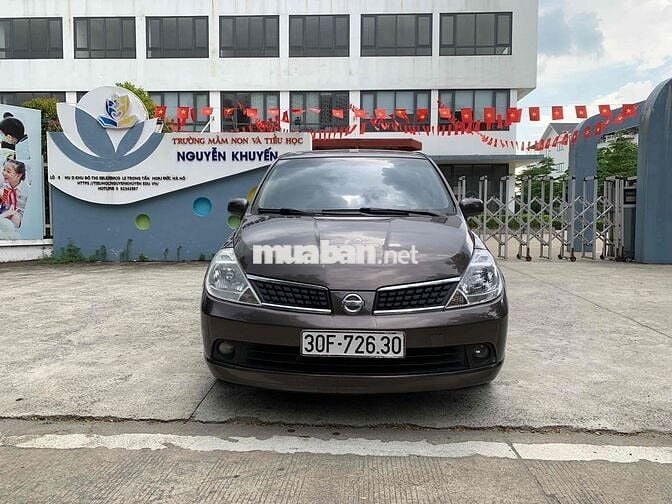 Em cần bán Nissan Tiida 1.6 nhập nhật cuối 2009